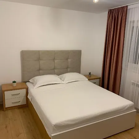 Sunny Apartment In Suceava Exterior photo