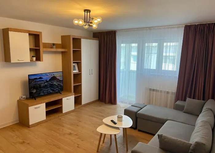 Sunny Apartment In Suceava